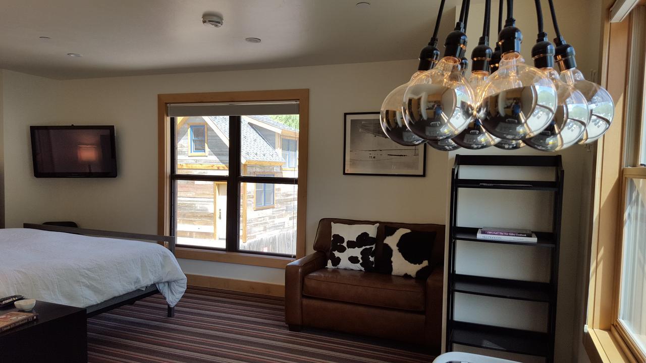Hotel Minturn Kültér fotó