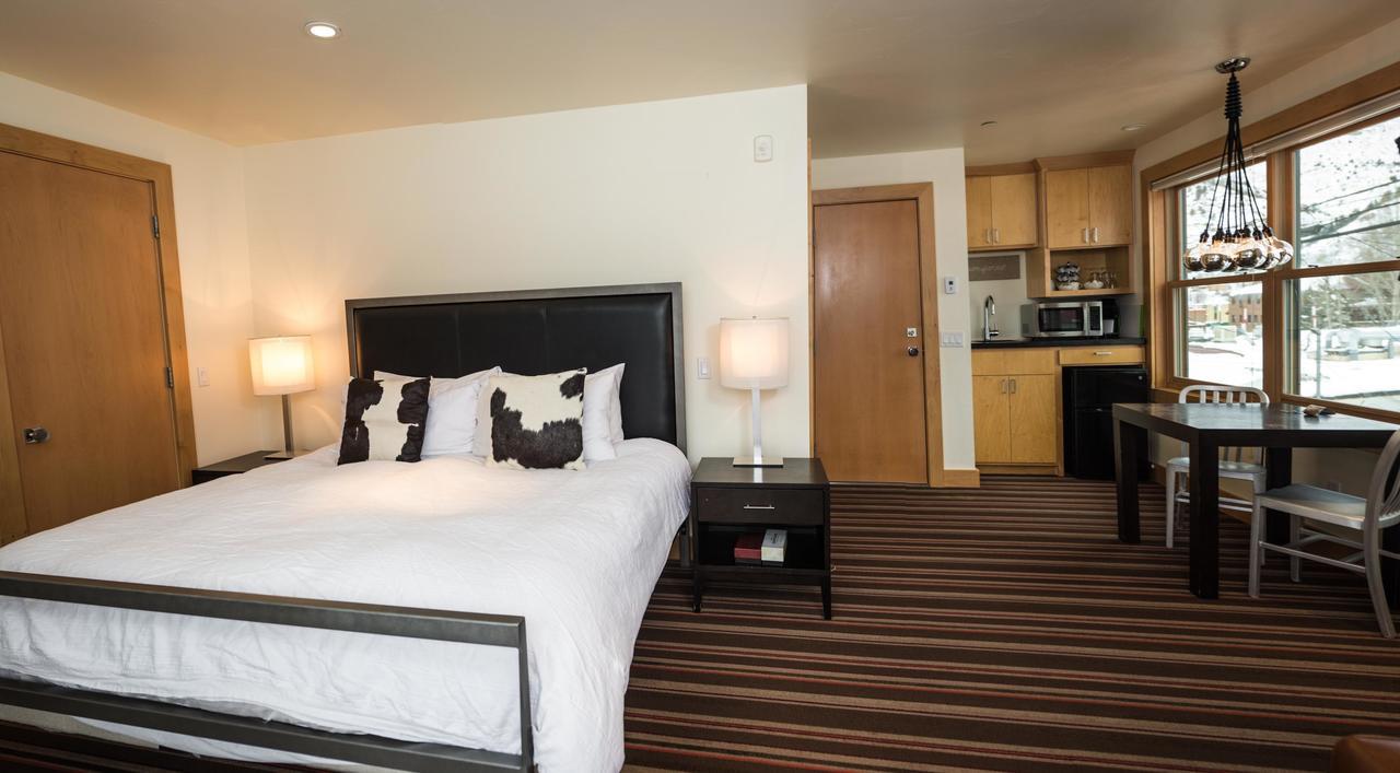 Hotel Minturn Kültér fotó
